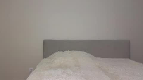 Angel online show from 05-04-26, 03:35