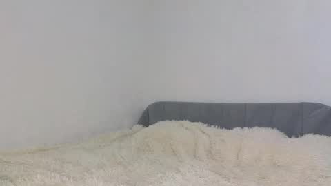 Angel online show from 05-18-26, 04:07