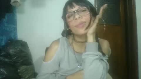 angelita_33 online show from 10-17-25, 11:40