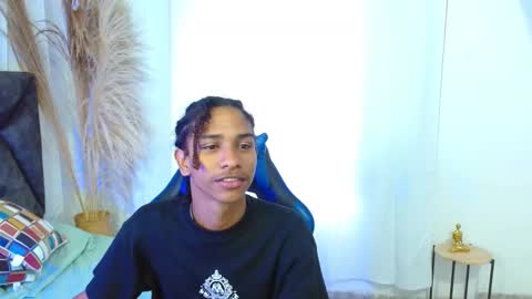 Angel online show from 12-19-25, 08:38