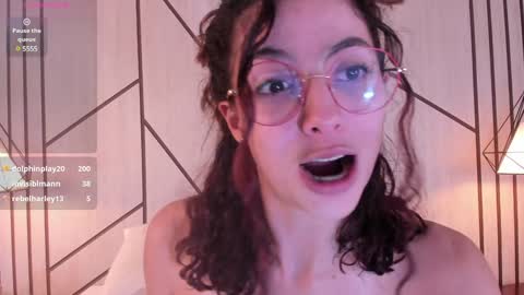 Angel online show from 01-18-25, 06:21