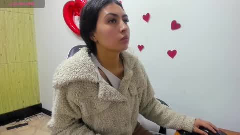 Snapshot of angell_cooper8 chatting on 03-13-26, 12:12 Angell cooper8 online show from 03-13-26, 12:12