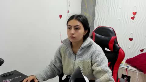 Snapshot of angell_cooper8 chatting on 03-14-26, 11:59 Angell cooper8 online show from 03-14-26, 11:59