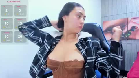 Angell cooper8 online show from 06-26-26, 03:11