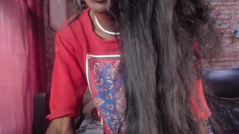 Danielle online show from 12-21-25, 07:43