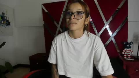 angell_petite01 online show from 06-20-26, 07:49