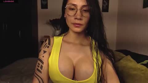  ANGELA ISABELLA  online show from 03-10-26, 10:48