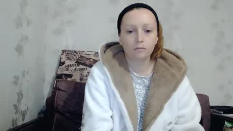 Snapshot of angellllsexy chatting on 11-15-25, 12:56 Galina online show from 11-15-25, 12:56