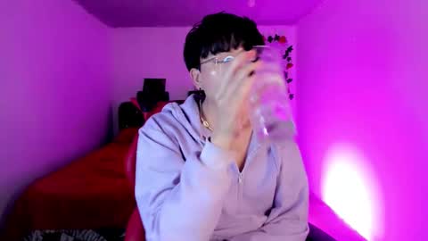 Angel  online show from 11-26-25, 07:37