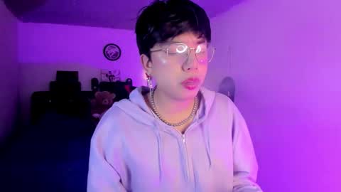 Angel  online show from 02-22-26, 05:30