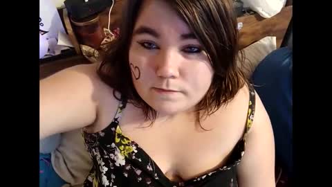 angellove417316 online show from 02-13-25, 08:59