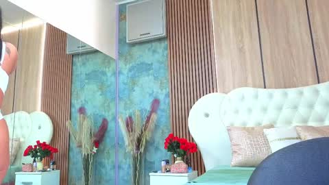 angellys online show from 05-05-26, 09:06
