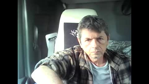 Snapshot of angelo888888 chatting on 10-26-25, 12:11 angelo888888 online show from 10-26-25, 12:11