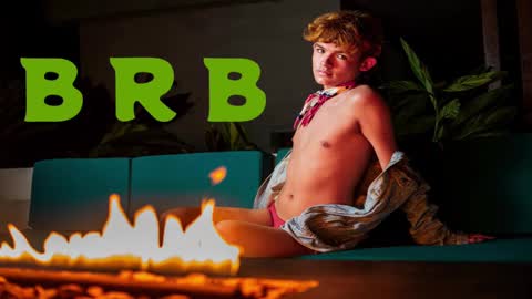 Angelo I work from home this is my room  online show from 02-09-25, 09:16