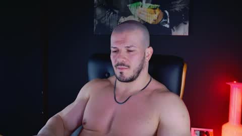 Snapshot of angeloeric chatting on 01-04-25, 06:40 BlackWolf online show from 01-04-25, 06:40