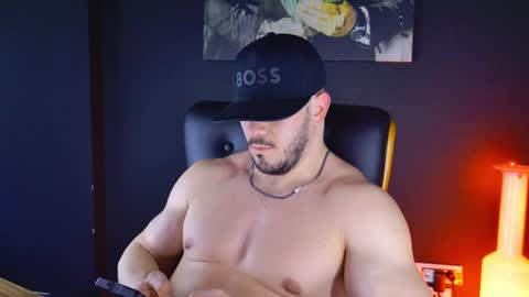 Snapshot of angeloeric chatting on 01-08-25, 12:37 BlackWolf online show from 01-08-25, 12:37