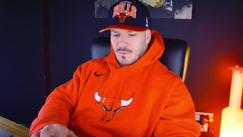 Snapshot of angeloeric chatting on 01-14-25, 05:08 BlackWolf online show from 01-14-25, 05:08