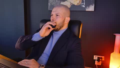 BlackWolf online show from 11-24-25, 11:43