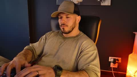 Snapshot of angeloeric chatting on 02-27-26, 12:38 BlackWolf online show from 02-27-26, 12:38