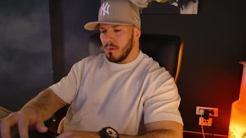 Snapshot of angeloeric chatting on 03-14-26, 09:37 BlackWolf online show from 03-14-26, 09:37