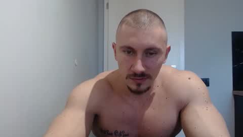  ------- SEX SHOW WITH GUYS AND GIRLS  MUSCLE SHOW online show from 01-28-25, 08:36