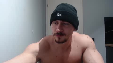  ------- SEX SHOW WITH GUYS AND GIRLS  MUSCLE SHOW online show from 02-13-25, 06:16