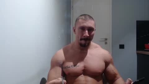 Snapshot of angelofit chatting on 10-15-25, 05:24 ------- SEX SHOW WITH GUYS AND GIRLS MUSCLE SHOW online show from 10-15-25, 05:24