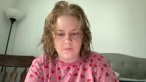 Snapshot of angeloflight273360 chatting on 02-21-26, 01:34 Angel of Light online show from 02-21-26, 01:34