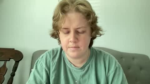 Snapshot of angeloflight273360 chatting on 03-27-26, 07:46 Angel of Light online show from 03-27-26, 07:46