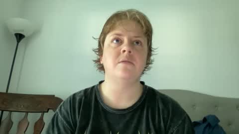 Snapshot of angeloflight273360 chatting on 04-02-26, 01:09 Angel of Light online show from 04-02-26, 01:09