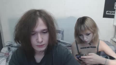 Eva online show from 12-19-25, 04:03