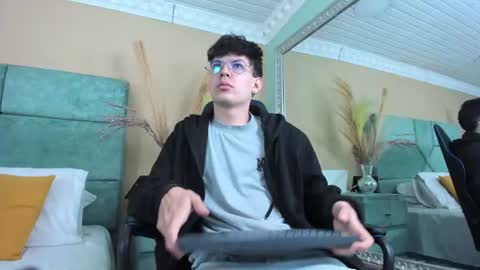 angelo online show from 07-13-26, 01:47