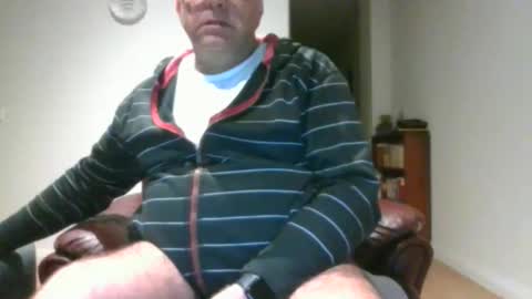 angelor01 online show from 11-30-25, 11:03