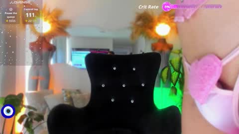 Angel online show from 10-28-25, 01:58