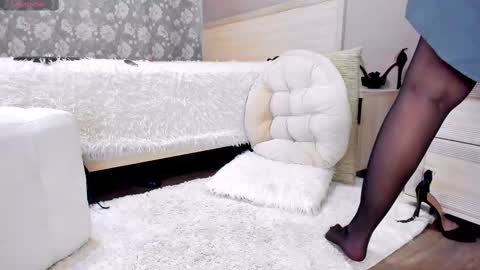 Michelle online show from 02-18-25, 09:10