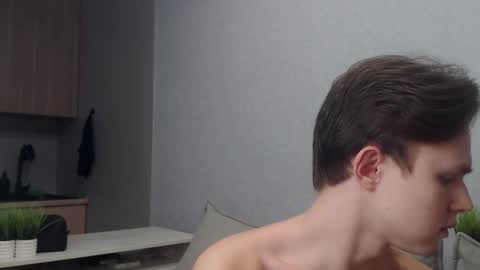 Angel online show from 12-21-25, 02:35