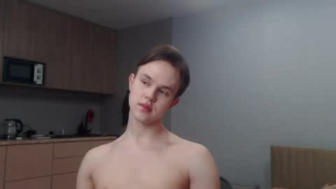 Angel online show from 05-19-26, 09:59