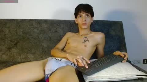 Angel online show from 02-08-26, 01:31