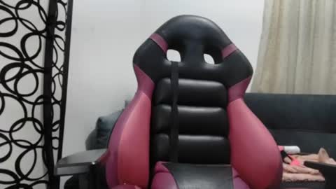 ivanna online show from 06-18-26, 04:02