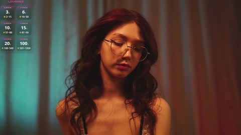 Nikki online show from 02-19-26, 12:34