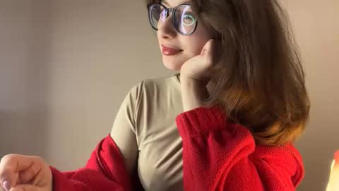 Lisa online show from 10-23-25, 02:05