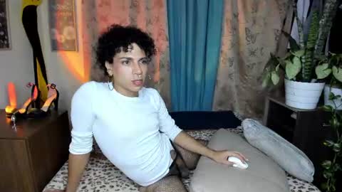 angelwhitte online show from 06-26-26, 04:28