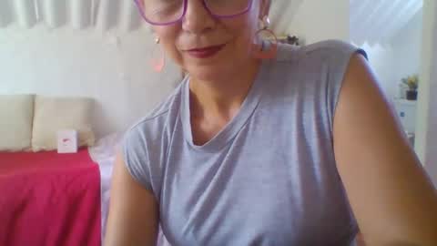 angelycute476334 online show from 01-18-26, 06:55