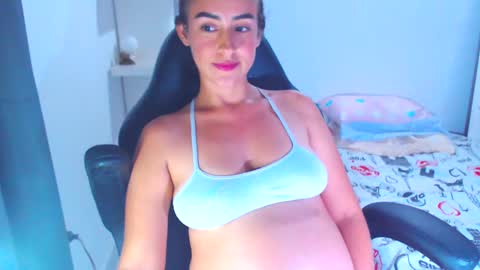 Snapshot of angie_dreamgirl chatting on 01-30-25, 09:25 IG angie dreamgirl01 online show from 01-30-25, 09:25