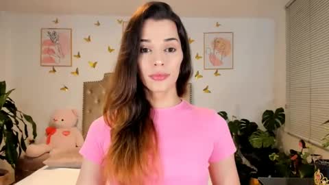 Anabella online show from 10-27-25, 01:09