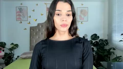 Snapshot of angie_modelo chatting on 03-12-26, 07:20 Anabella online show from 03-12-26, 07:20