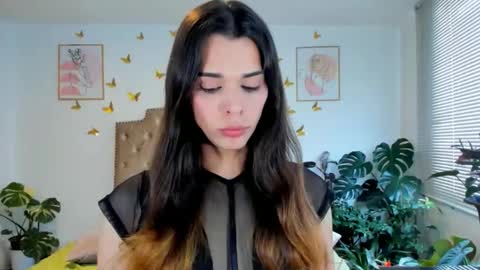 Anabella online show from 05-12-26, 06:27