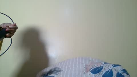 Angie online show from 10-28-25, 11:07