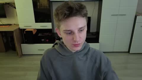 vodka online show from 03-19-26, 07:23