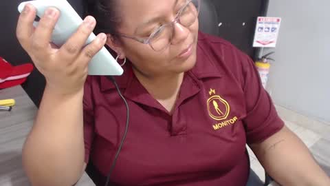 angy online show from 06-12-26, 09:03